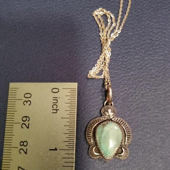 Sterling Silver Handmade Green Sea Turtle Variscite Necklace OOAK Etsy Artist - Picture 3 of 8